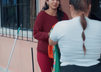 [COMPLETO] 0675H1020 Payasita descubre que su esposo tenía otra familia y una hija que no era suya! El Mensajero