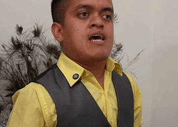 [COMPLETO] 0617H1020 Novia celosa le hace la vida imposible a desconocida y esta le da la lección de su vida Caricaturas