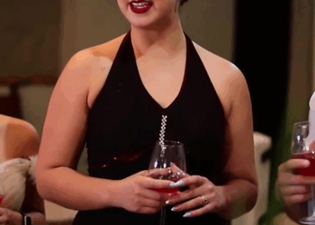 [COMPLETO] 0728H1006 Su tía la criticó por no llevar novio a la cena familiar Cast Karla Sandoval Elsa Soto