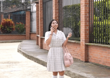 [COMPLETO] 0651H1020 Mi esposo trajo a vivir a mi casa a los hijos de su amantee Caricaturas de Ayer