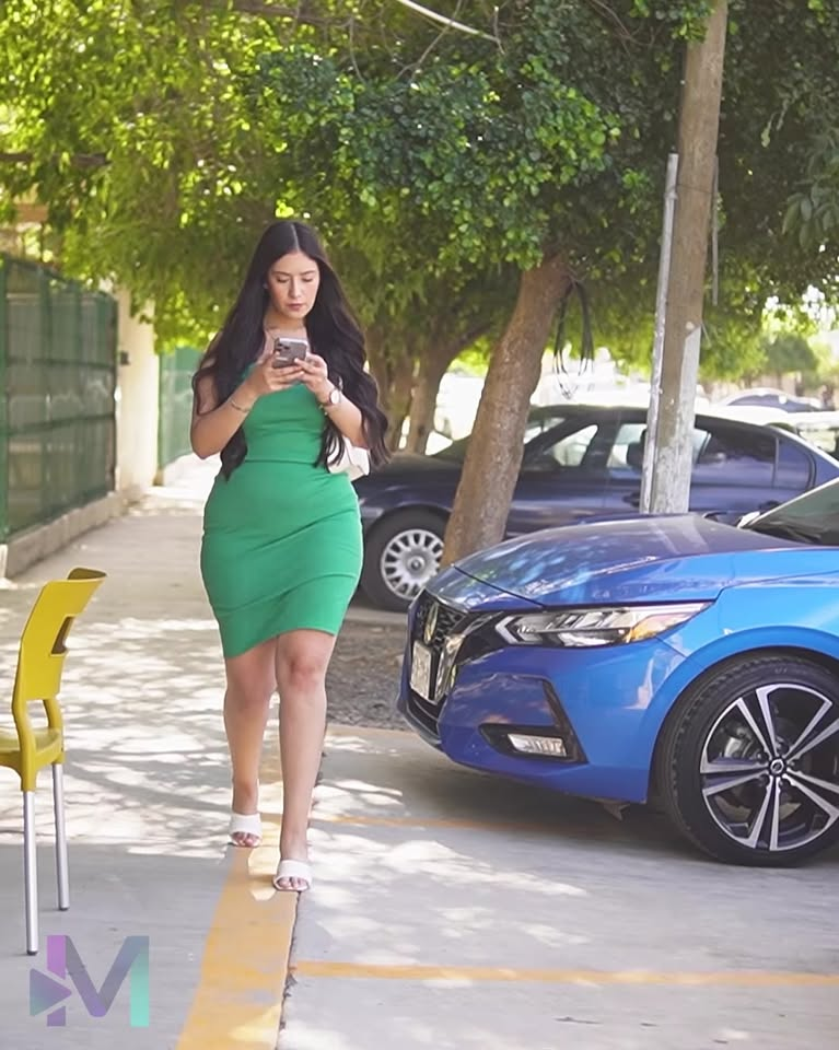 [COMPLETO] 0797H1006 Este patán se creía superior que las mujeres