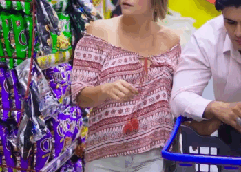 [COMPLETO] 0100H1006 Se avergonzaba de su propia esposa por cómo se vestía