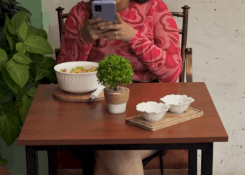 [COMPLETO] 0245H1020 Influencer intenta conseguir cosas gratis a cambio de publicidad Goals