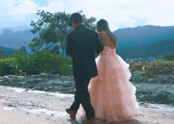 [COMPLETO] 0106H1114 S0087 Rech4zó el regalo de su padre, sin pensar este final