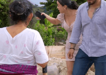 [COMPLETO] 0107H1030 S0082 Encuentra a su madre trabajando pero decide darle una lección a su esposa Historias de Yomi