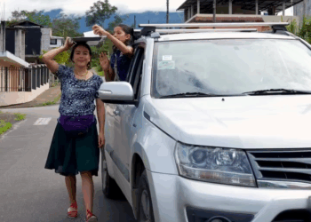 [COMPLETO] 0112H1030 S0082 Encuentra a su ex del colegio sin imaginar que terminaria cambiándole la vida Historias de Yomi
