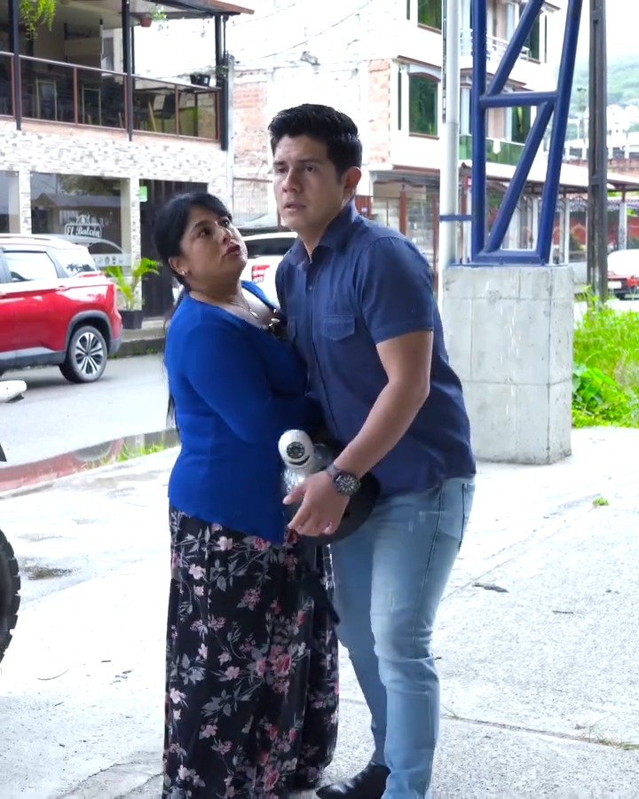 [COMPLETO] 0133H1030 S0082 Vigila a su esposa desde un casco por presión de su madre Historias de Yomi