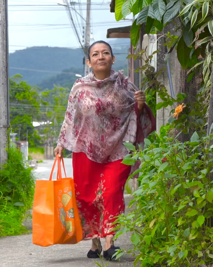 [COMPLETO] 0145H1030 S0082 Expone a su esposa mandona y su suegra lo deja sin palabras Historias de Yomi