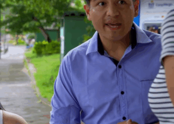 [COMPLETO] 0161H1030 S0082 Escribió una señal en sus ojos para ayudar a esta mujer mimo Historias de Yomi