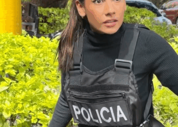 [COMPLETO] 0175H1114 S0020 Mujer busca ayuda desesperadamente #fblifestyle Nicauris Javier