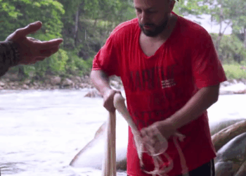 [COMPLETO] 0193H1030 S0082 Usan este truco para ganar dinero fácil Historias de Yomi