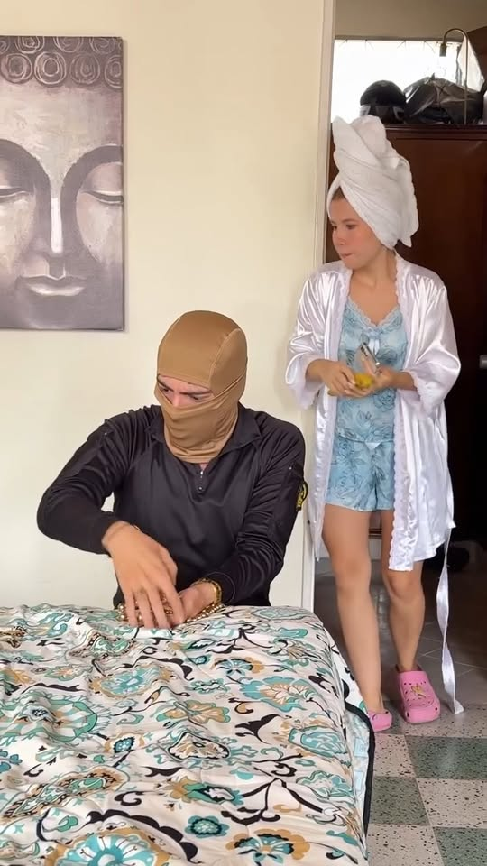 [COMPLETO] 0203H1114 S0020 Quiso robarla pero ella no se dejó #Reels #Viral #Trending #FYP Nicauris Javier