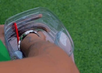 [COMPLETO] 0224H1030 S0082 Vendedora de lotería usa este truco para hacer justicia Historias de Yomi