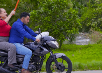 [COMPLETO] 0225H1030 S0082 Duplica las placas del carro su esposo infiel para descubrirlo Historias de Yomi