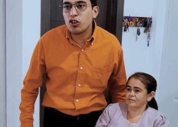 [COMPLETO] 0230H1030 S0082 Madre salva a su hijo de una pésima mujer #reflexiones #motivation Ami