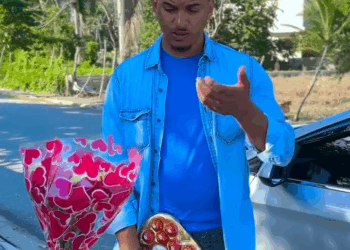 [COMPLETO] 0245H1114 S0020 Interesada rechazó a este hombre por parecer pobre