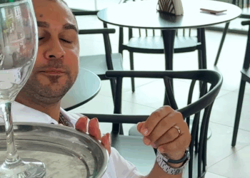 [COMPLETO] 0267H1114 S0020 Lo sorprendio y la acticutd de este millonario fue todo menos bueno Nicauris Javier