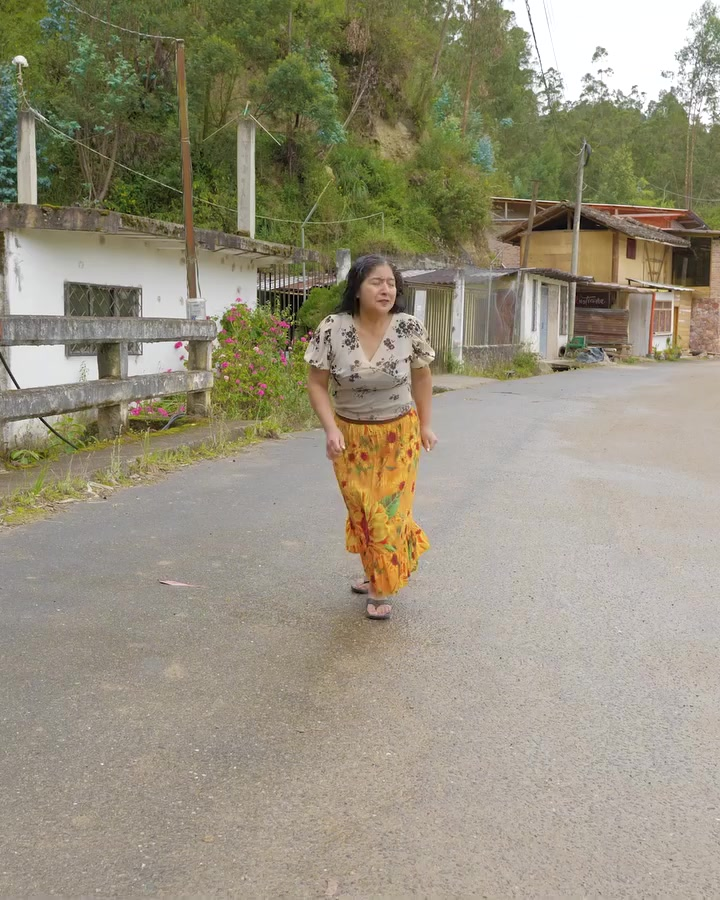 [COMPLETO] 0284H1030 S0083 Atravesó un espejo para verse más joven y reconquistar a su esposo Estefany