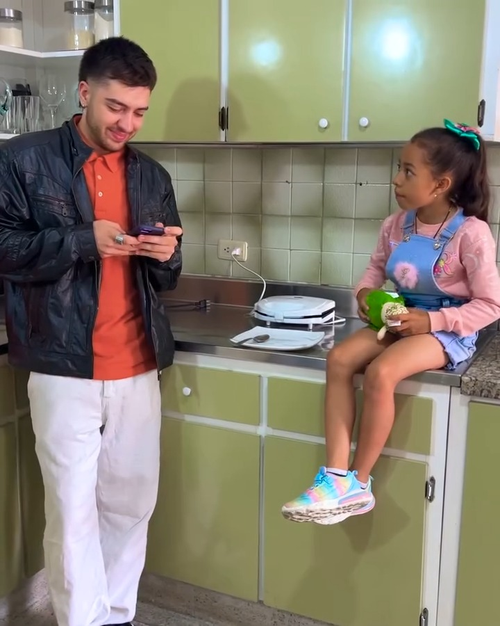 [COMPLETO] 0289H1114 S0020 Niña fue en busca de su padre pero se llevó esta sorpresa Nicauris Javier