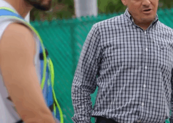 [COMPLETO] 0033H1030 Millonario fingió ser pobre para poner a prueba a su esposa Cast Gerardo Betancourt Licely Sotelo E