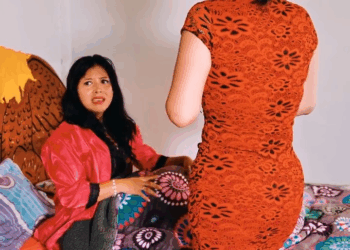 [COMPLETO] 0334H1030 S0083 Suegra encerró a su nuera en un ataúd porque quería que su hijo se case con una millonaria Estef