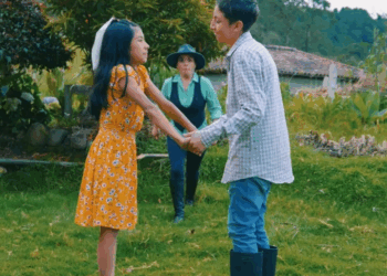 [COMPLETO] 0335H1030 S0083 Millonaria no permitió que su princesa se enamore del hijo de la sirvienta Estefany