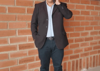 [COMPLETO] 0345H1030 S0083 Estudiante trajo un bebé al mundo en el baño de un monast3rio Estefany