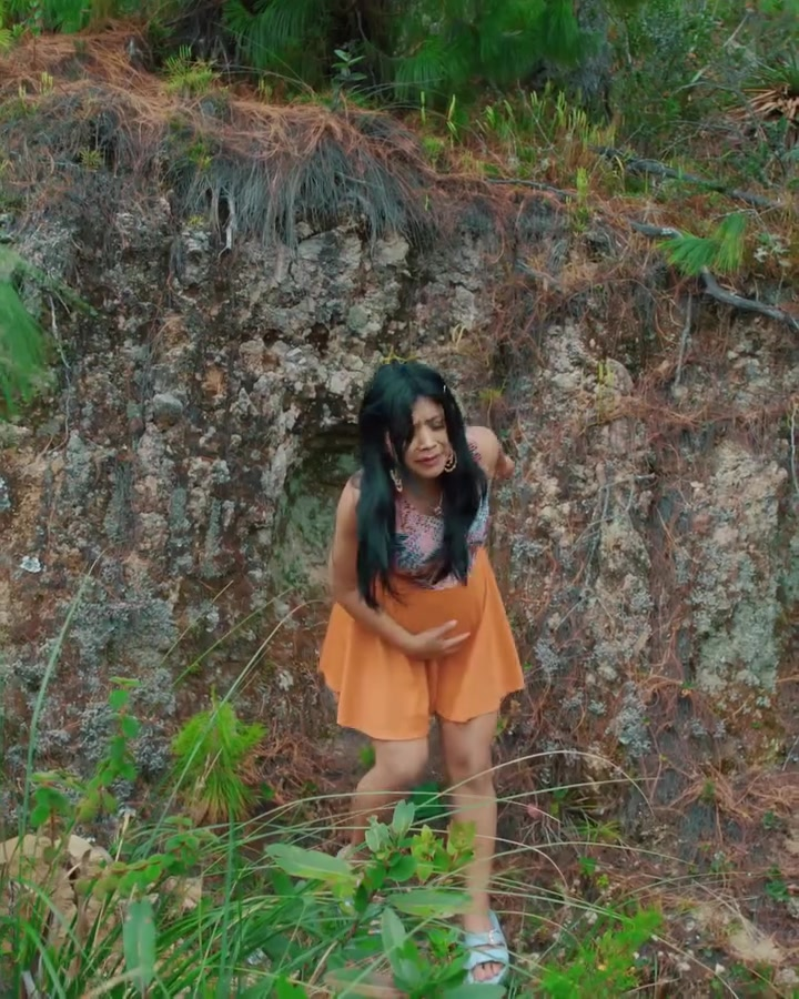 [COMPLETO] 0346H1030 S0083 Suegra flotante apareció en medio de la carretera para darle una lección a su yerno Estefany