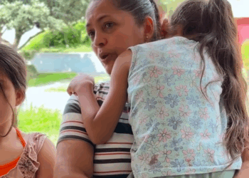 [COMPLETO] 0351H1114 S0020 Mujer niega a sus dos hijas para no perder a su hombre millonario Nicauris Javier