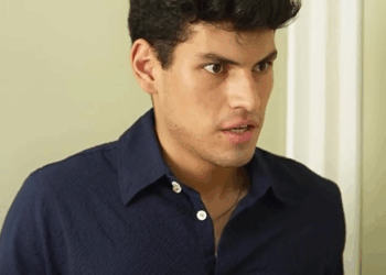 [COMPLETO] 0001H1030 Llevó a su amante a la casa de su esposa el día de su aniversario