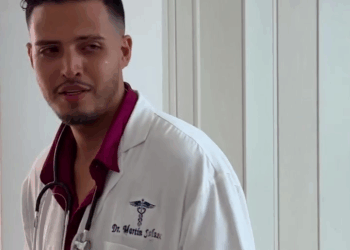 [COMPLETO] 0353H1114 S0020 El doctor que salvó a mi novio es mi ex Nicauris Javier