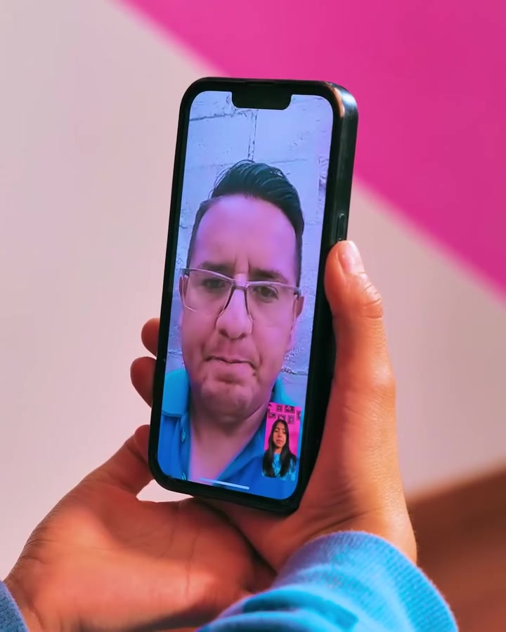 [COMPLETO] 0411H1030 S0083 Niña encontro una manera inusual de llamar la atención de su madre Estefany