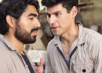 [COMPLETO] 0040H1030 Mecánico le cobraba de más a sus clientes hasta que se metió con la persona equivocada