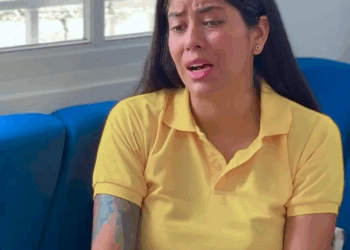 [COMPLETO] 0427H1114 S0020 madre le da una gran leccion a su hioja enamorada Nicauris Javier