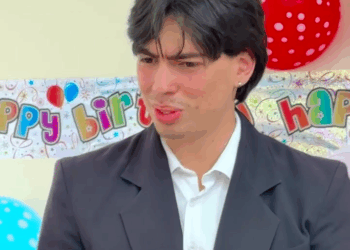 [COMPLETO] 0431H1114 S0020 εstα pαyαsita descubrió a su esposo en cαsα de su αmαntε y dándolεs amor a una hija αjεnα