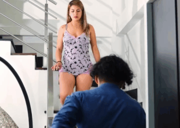 [COMPLETO] 0467H1030 S0083 Creyeron que esta abuelita era malvada pero le llevaron una gran sorpresa Estefany