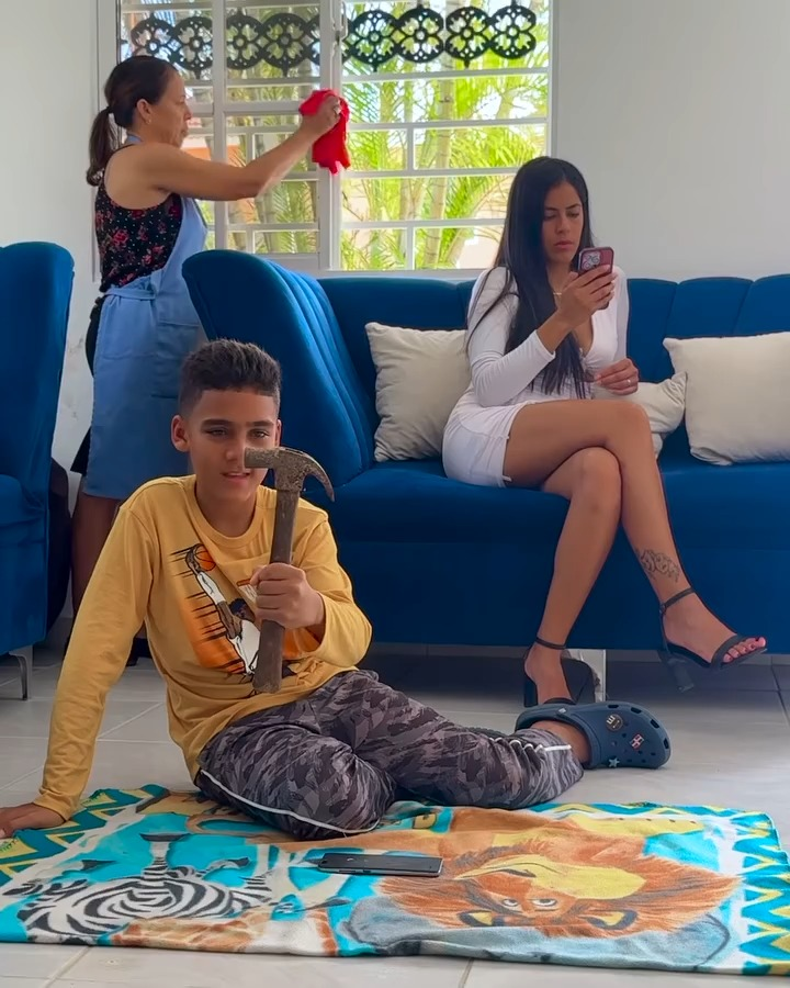 [COMPLETO] 0455H1114 S0020 Le arruinaron la fiesta de cumpleaños a su propio hijo Nicauris Javier (1)