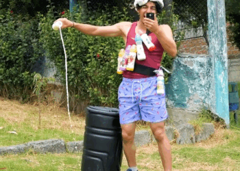 [COMPLETO] 0504H1030 S0083 Su adición al celular les hizo cometer el peor error de su vida Estefany