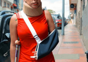 [COMPLETO] 0506H1030 S0083 Mujer astuta hizo esta trampa para descubrir lo que hacia su esposo Estefany