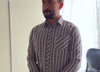 [COMPLETO] 0479H1114 S0020 humill0 porque se creía superior solo por tener un título universitario, pero se llevó la sorpresa d