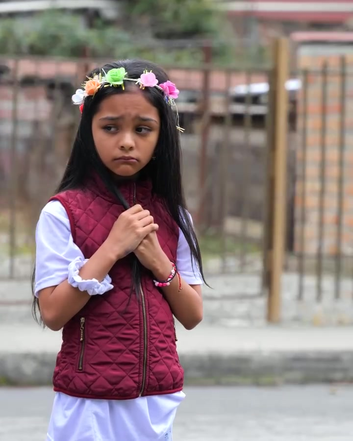 [COMPLETO] 0525H1030 S0083 Le hizo la vida imp0sible a su hermana gemela hasta que le cambio la vida Estefany