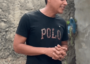 [COMPLETO] 0500H1114 S0088 Nunca trates mal a tu esposo que llega de trabajar Vicky Salazar