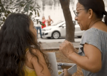 [COMPLETO] 0054H1114 S0085 Mi mamá descubrió a lo que me dedico cuando salgo a la calle Daniela Isabel