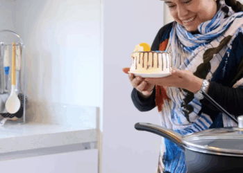 [COMPLETO] 0558H1030 S0083 Trató como empleada a la madre de su prometido Estefany