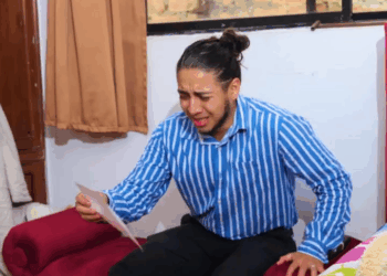 [COMPLETO] 0566H1030 S0083 Empujo a su madrastra por las escaleras para demostrar que sí puede caminar Estefany