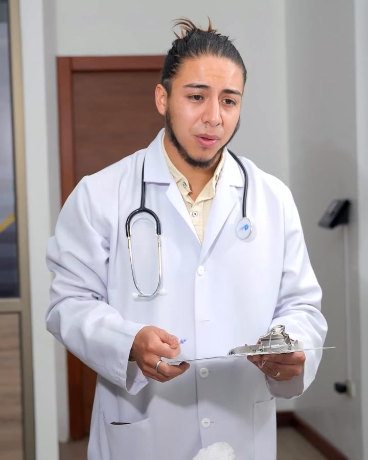 [COMPLETO] 0568H1030 S0083 Se quedó sin frenos e hizo lo imposible para salvar a su novia Estefany