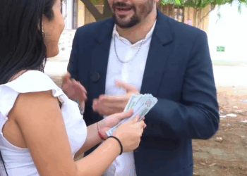 [COMPLETO] 0542H1114 S0088 Millonario descubrió que sus trabajadores no eran honestos #viralvideoシ #mexico #reflexion Vicky S