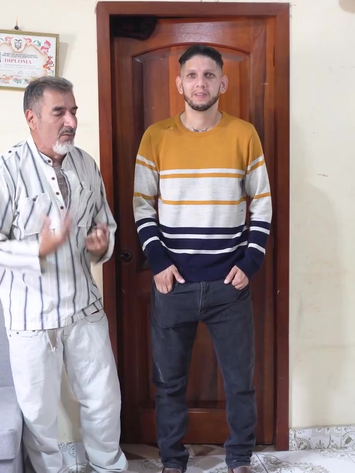 [COMPLETO] 0592H1114 S0088 Descubrió a su mujer con su amigo que llego de la USA Vicky Salazar