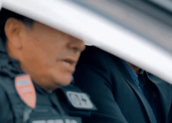 [COMPLETO] 0638H1030 S0083 Limpia parabrisas ayuda a millonario a recuperar su fortuna y esto hizo por su hijo Estefany