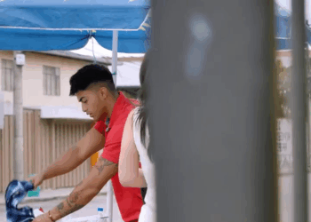 [COMPLETO] 0643H1030 S0083 Millonario puso a prueba a su novia antes de casarse Estefany